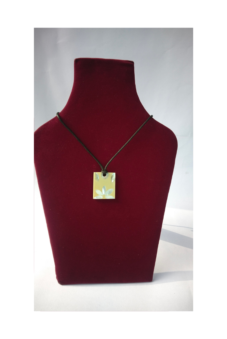 Square Horn Pendant Necklace with Shell Flower Design Inlay